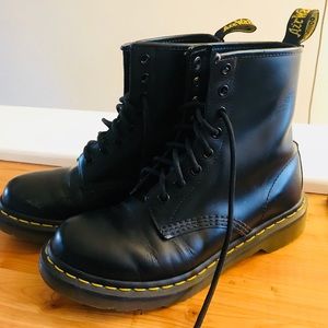 Dr. Martens 1460 8-Eye Boots